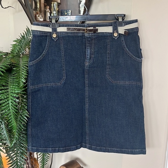 Brand New Izod Blue Denim Cotton Jean Skirt Pockets Knee Length w/ Belt Included - Picture 1 of 13